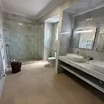 Diana House * Nikiti (Sithonia)