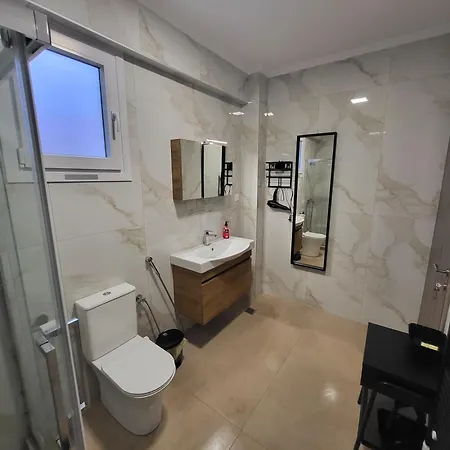 בית נופש Diana House ניקיטי