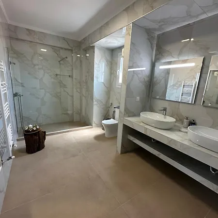 Diana House * نيكيتي
