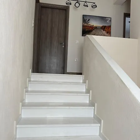 Diana House בית נופש