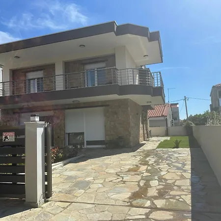 Case de vacanță Diana House