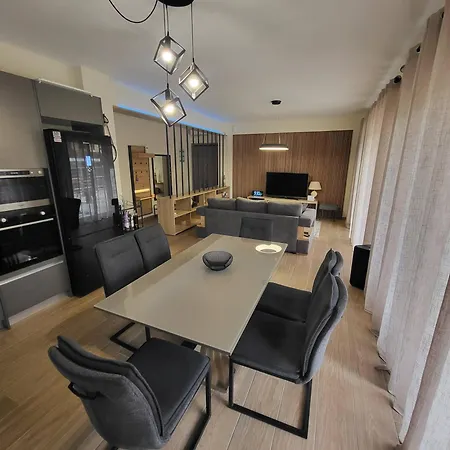 Diana House Nikiti (Sithonia)